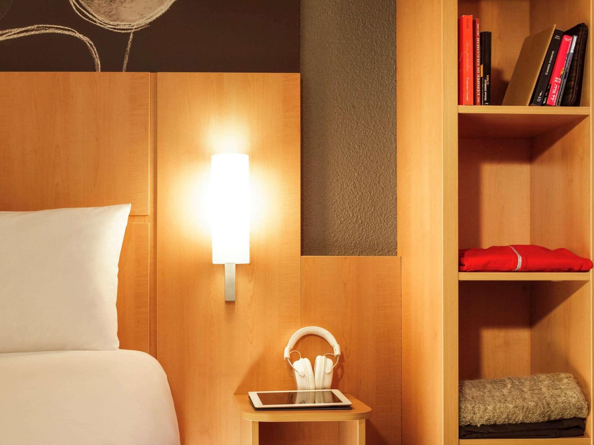 Ibis Airport Hotel