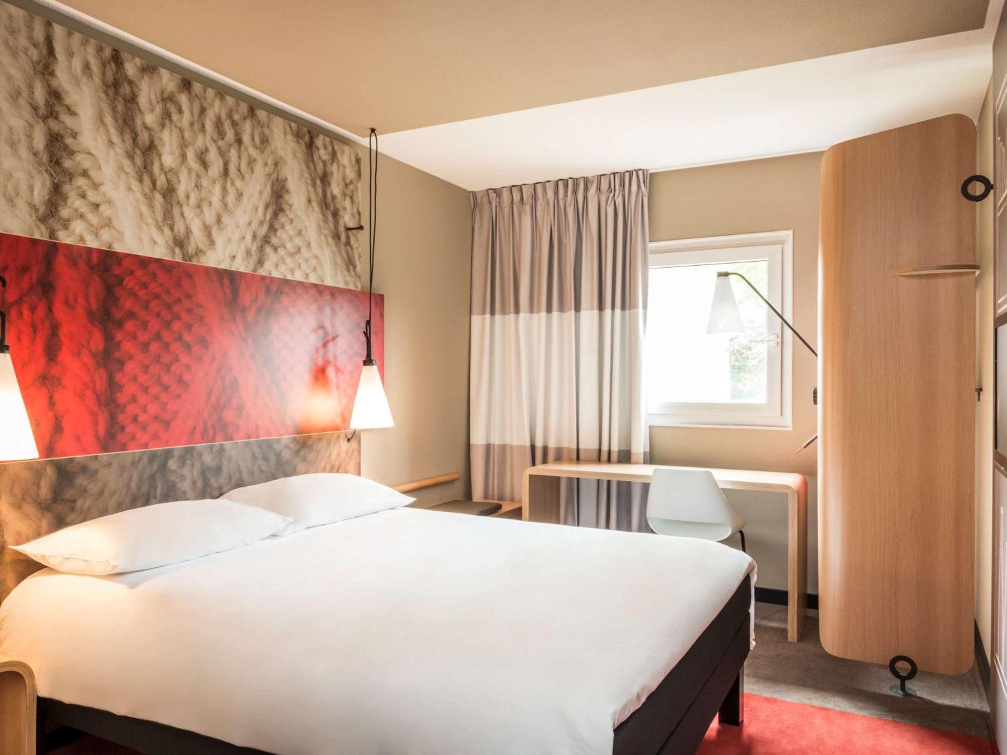 Ibis Airport 3* Sofia