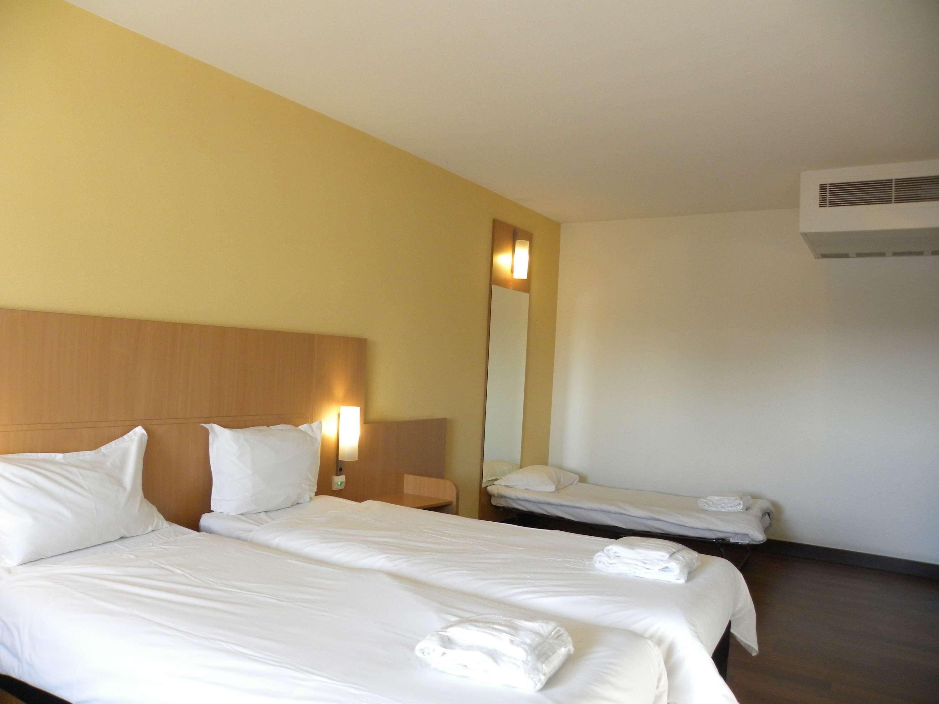 Ibis Airport 3* Sofia